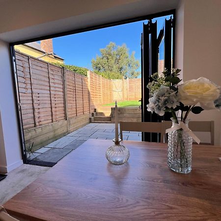 Two Bedroom Bridgnorth Bliss Exterior photo