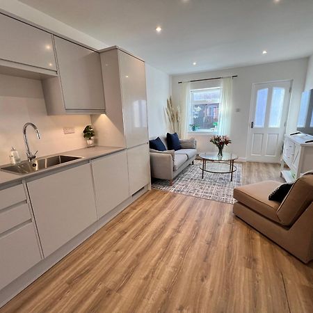 Two Bedroom Bridgnorth Bliss Exterior photo